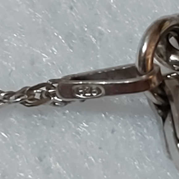 Caroline Creba Sterling Silver Necklace w/Dancing Pendant - Picture 6 of 9